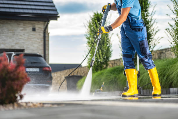 Best Driveway Pressure Washing  in Lakewood Ranch, FL
